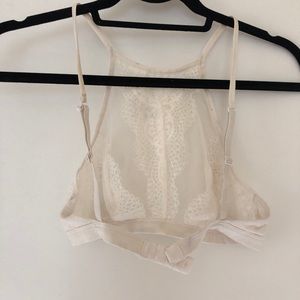 Victoria’s Secret white lace bralette high neck S